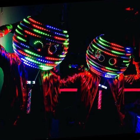 LED Disco Head Dancers to hire - perfect for bonfire night events as can be seen across large areas when dark. Christmas Bonfire, Club Event Ideas, Uk Night, Party Wedding Reception, Disco 70s, Oh What Fun, Bonfire Night, Corporate Party, Studio 54