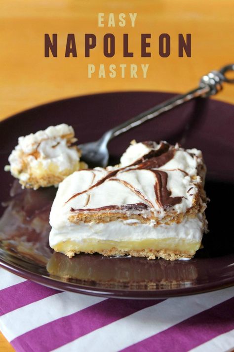 Easy Napoleon Pastry Dessert -- Make the famous Mille Feuille dessert in a fraction of the time. Simple ingredients -- tons of variations! Napoleon Recipe, Cookie Recipes Brownie, Napoleon Torte, Napoleon Pastry, Napoleon Dessert, Puff Pastry Cake, Layered Dessert Recipes, British Desserts, Maid Cafe