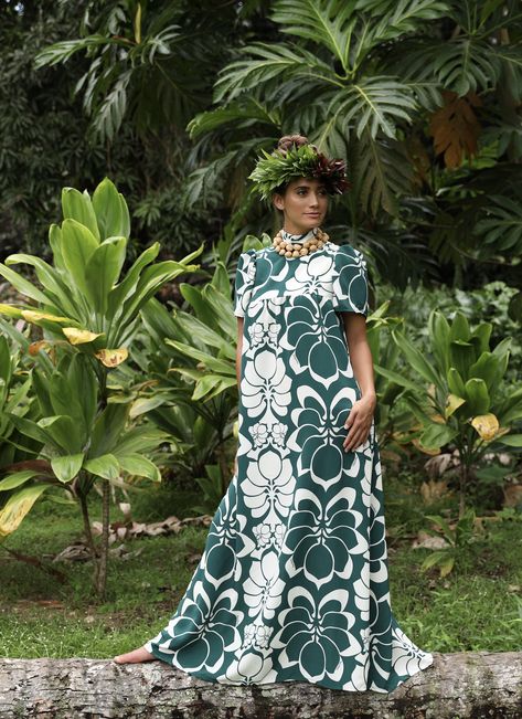 Hawaiian Mumu Dress, Tahitian Dress, Polynesian Fashion, Poly Dress, Hawaiian Fashion, Island Wear, Holiday Lookbook, Mother Of The Bride Dresses Long, Island Dress