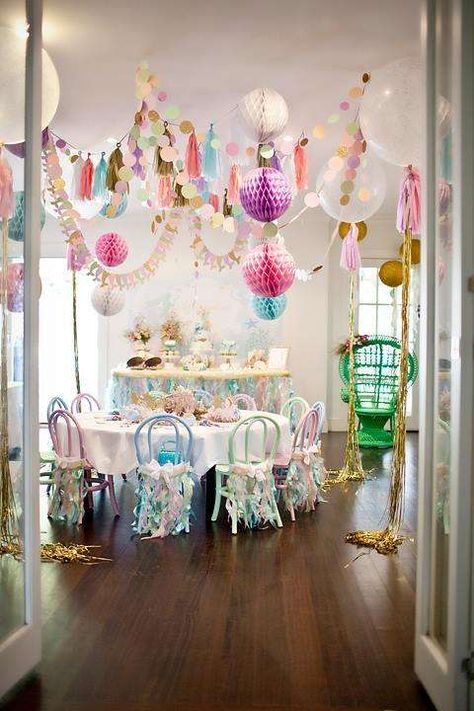 Stunning decor at a mermaid birthday party! See more party planning ideas at CatchMyParty.com! Kawaii Party, 카드 디자인, Unicorn Birthday Party, Tea Party Birthday, Mermaid Birthday Party, Unicorn Birthday Parties, Girl Birthday Party, Mermaid Birthday, Mermaid Party