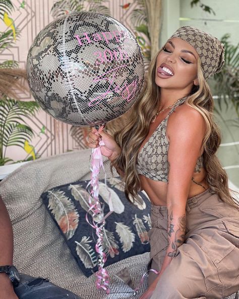 @jesynelson on Instagram: “You’re about to be inundated with birthday pics soz🤷🏻‍♀️ enjoy 300000000000000000 🥳” Jesy Nelson Instagram, Jessy Nelson, Uk Baddie, Problematic People, Little Mix Outfits, English Singers, Her Laugh, Birthday Pics, Mix Photo