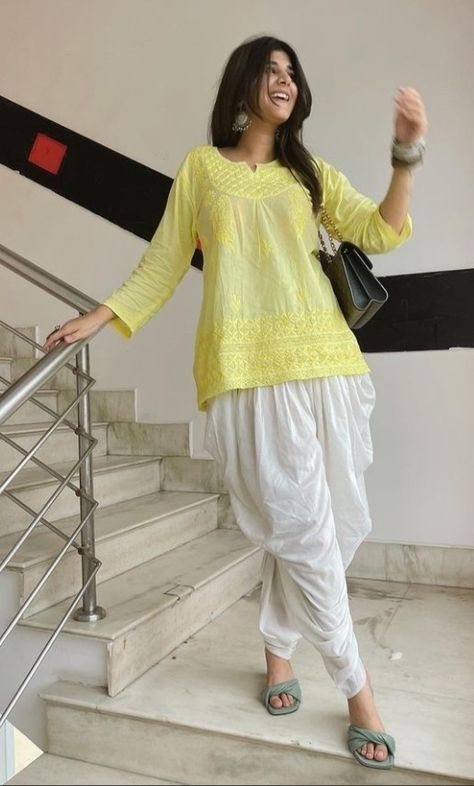 Smart Casual Women Outfits, Indian Fits, Recycled Dress, Desi Fits, Clothes Life Hacks, Desi Aesthetics, Trendy Shirt Designs, Stylish Short Dresses, Desi Wear