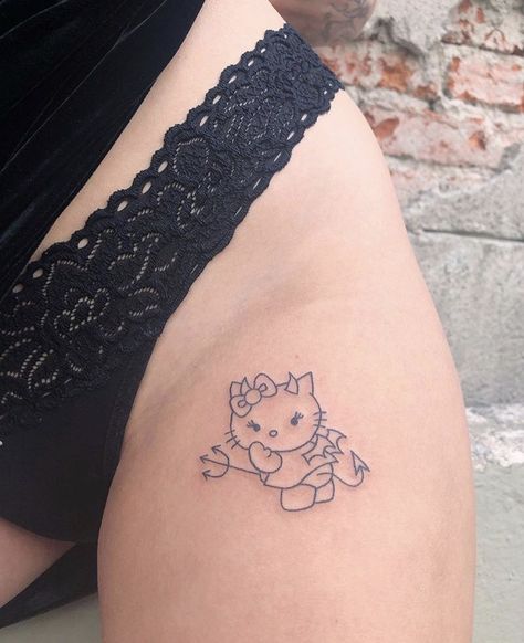 888 Tattoo, Tatuaje Hello Kitty, Kitty Tattoos, Kitty Tattoo, Tattoos To Cover Scars, Hello Kitty Tattoos, Sharpie Tattoos, Weird Tattoos, Back Tattoo Women