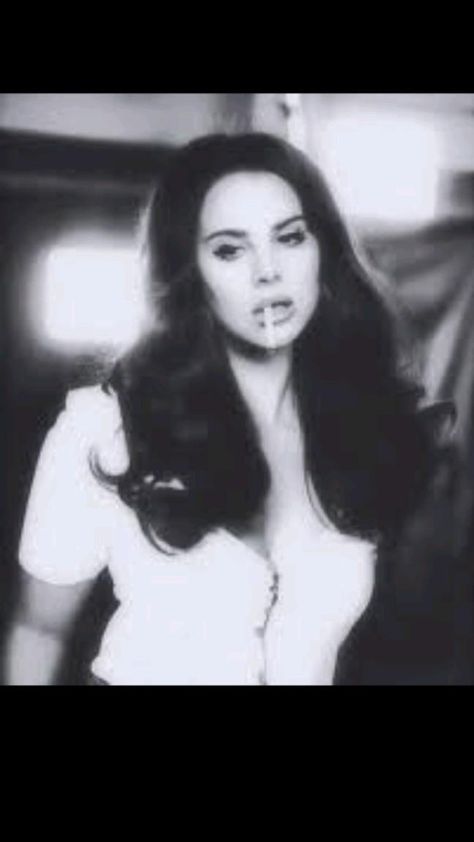 Love Lana Del Rey, Lana Del Rey Love, Lana Del Ray, Lana Del Rey, Black And White, Hair, Black