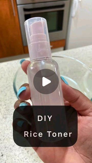 Tranquil Life Wellness on Instagram: "Glow from within with the power of rice! 🌾✨ This DIY rice toner is a skincare game-changer, packed with natural vitamins and minerals to brighten and hydrate your skin. Say hello to a radiant, smoother complexion with this simple homemade remedy. Ready to try it?  #healthandbeauty #glowingskin #skincareroutine #beautytips #naturalbeauty #glowingskin #glowingskin #healthylifestyle #beautycare #selfcareroutine #nutritiontips #mindbodysoul #healthyskin #beautybloggers #face #ecobeauty #ricetoner #cleanbeauty #beautyinfluencer #skincare #beautydiy #organicbeauty #healthyskin #fitnessjourney #beauty #beautysecrets #sustainablebeauty #glow #usa #healthyhabits" Rice Toner Diy, Rice Toner For Face, Diy Toner Face, Toner Diy, Rice Toner, Diy Toner, Face Brightening, Eco Beauty, Hydrate Your Skin