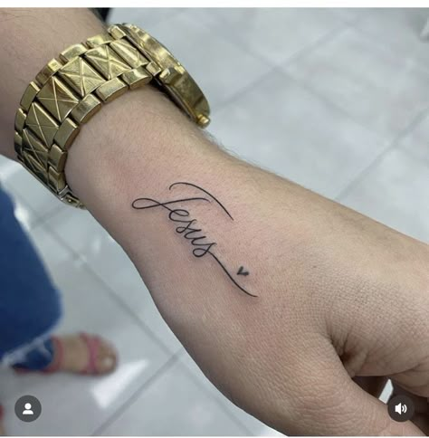 Jesus Name Tattoo, Forearm Name Tattoos, Name Tattoo On Hand, Name Tattoos On Arm, Name Tattoos For Moms, Name Tattoos On Wrist, Cute Finger Tattoos, Basic Tattoos, Tiny Wrist Tattoos