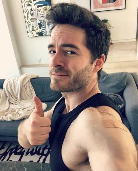 captain :D #captainsparklez #minecraft #mcyt Captain Sparklez, Jordan Maron, Youtuber Dr, Man Crush Everyday, Dream Man, Maroon 5, Man Crush, My Type, The Weekend