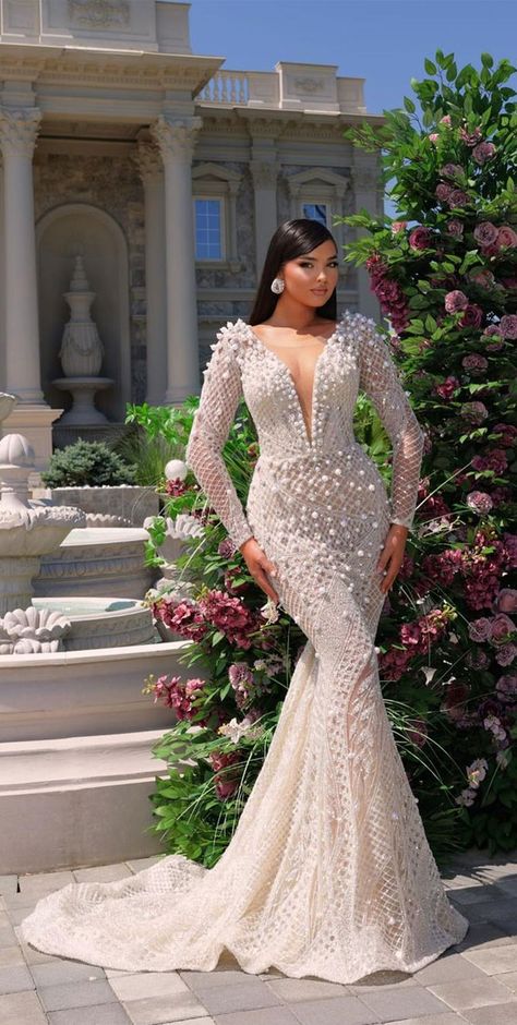 long sleeve wedding dress, wedding dress trends 2023, wedding dress, beautiful wedding dress, simple wedding dress 50 Wedding Dress, Dress Trends 2023, Mermaid Plus Size, Wedding Dresses 2022, Wedding Dress Beautiful, Dresses Hairstyles, Burgundy Prom, Formal Prom Dresses Long, Wedding Dress Simple