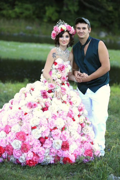 Sondra Celli dress made of pink and white flowers Weird Wedding Dress, Sondra Celli, Ugly Wedding, Easter Dress Toddler, Easter Dresses For Toddlers, Potpourri Christmas, Halloween Themed Wedding, Dresses By Style, Houses Christmas