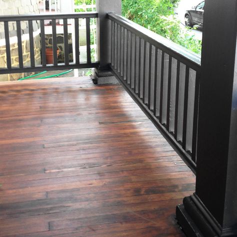 DIY Remove paint & Refinish front porch wood flooring – Before & After – she & bird Front Porch Wood, Painted Porch Floors, Porch Wood, Wood Porch, Front Porch Makeover, Porch Paint, Remove Paint, Stripping Paint, Porch Floor