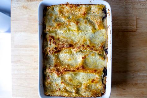 Sautéed Greens, Tetrazzini Recipes, Chicken Tetrazzini Casserole, Smitten Kitchen Recipes, Ina Garten Chicken, Fasta Pasta, Easy Chicken Tetrazzini, Chicken Tetrazzini Recipes, Mushroom Lasagna