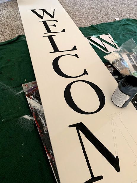 Diy Welcome Porch Sign Wood, How To Make A Welcome Sign For Porch, Diy Front Door Welcome Sign, Welcome Porch Leaners, Tall Porch Signs Diy, Welcome Porch Sign With Lights, Front Porch Stand Up Signs, Standing Porch Signs, Go On Get Porch Sign