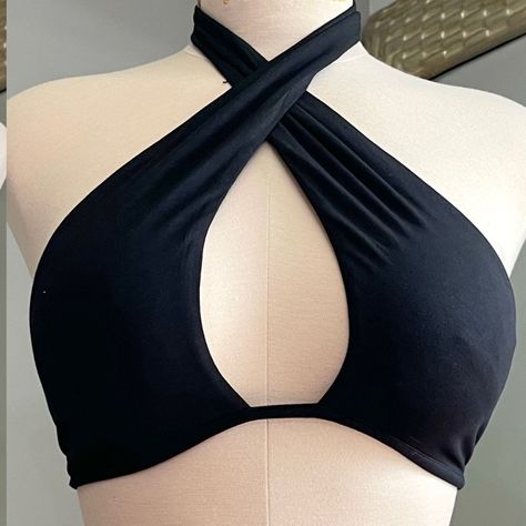 Deep V Neck Crop Top, Crop Top Inspiration, Crop Top Bras, Very Cropped Top, Black Seamless Triangle Top, Black Bra-friendly Halter Neck Top, Black Bra Friendly Halter Neck Top, Black Halter Neck Top, Bra Friendly, Black Halter Neck Top Bra Friendly