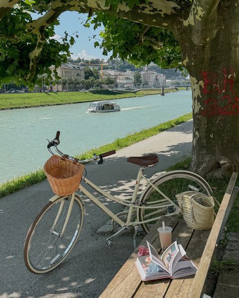 𝒪𝓃𝑒 𝒹𝒶𝓎 🎀🫶🏻 aesthetic, salzburg, pinterest, bicycle, summer One Day Aesthetic, Aesthetic Bicycle, Bicycle Aesthetic, Bicycle Pictures, Day Aesthetic, Riding Bike, City Aesthetic, Salzburg, Art References