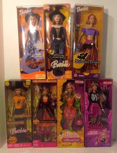 **THESE ARE BRAND NEW IN THE BOX*** This lot includes 7 Halloween Barbies: 1) 2002 Halloween Glow Barbie 2) 2005 Halloween Star Barbie 3)2003 Halloween Fortune Barbie 4)2006 Halloween Hip Barbie 5)20 Barbie Halloween Doll, Halloween Barbie Dolls Diy, Halloween Barbie Dolls, Barbie Bounding, Childhood Halloween, 2000s Halloween, Halloween Barbie, Original Barbie Doll, Barbie 90s