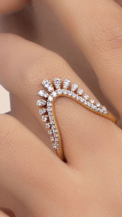 V Ring Design Diamond, Vanki Diamond Ring, Onki Ring Designs, Vanku Rings Designs, Simple Vanki Designs, Vanka Rings For Women, Pradanam Ring Designs, Vanku Rings Gold Latest, Anji Ring Gold