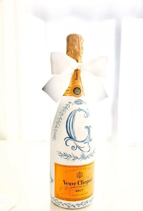 Wine Engagement Gift, Wedding Champagne Bottles, Painted Champagne Bottle, Custom Champagne Bottle, Wedding Wine Bottles, Hand Painted Wine Bottles, Hand Painted Bottles, Engagement Party Gifts, Painted Bottle