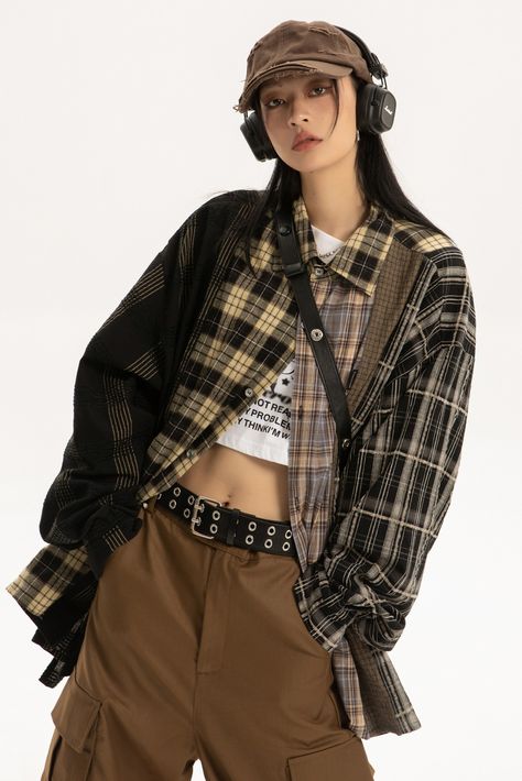 Patchwork Flannel, Plaid Shirt Outfits, Long Sleeve Streetwear, Fit Female, Straight Clothes, Early Autumn, Long Sleeve Plaid Shirt, Vintage Plaid, Female Model