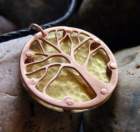 Copper and Brass Tree Necklace by Earthen Creations, via Flickr Riveted Jewelry, Metal Piercing, Rivet Jewelry, Copper Jewellery, Metalwork Jewelry, Metal Clay Jewelry, Metal Smithing, Mixed Metal Jewelry, Tree Necklace