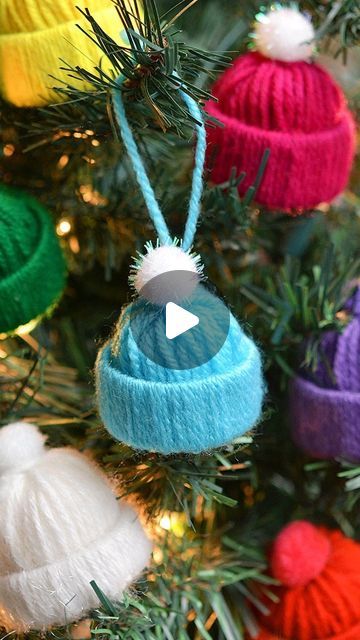 Yarn And Toilet Paper Roll Hats, Yarn Toilet Paper Roll Hat, Cute Easy Christmas Ornaments, Toilet Paper Roll Hats, Mini Yarn Hats Christmas Ornament, Mini Hat Ornaments, Diy Yarn Gnomes Ornaments, Mini Yarn Hat Ornaments, Santa Hat Ornaments