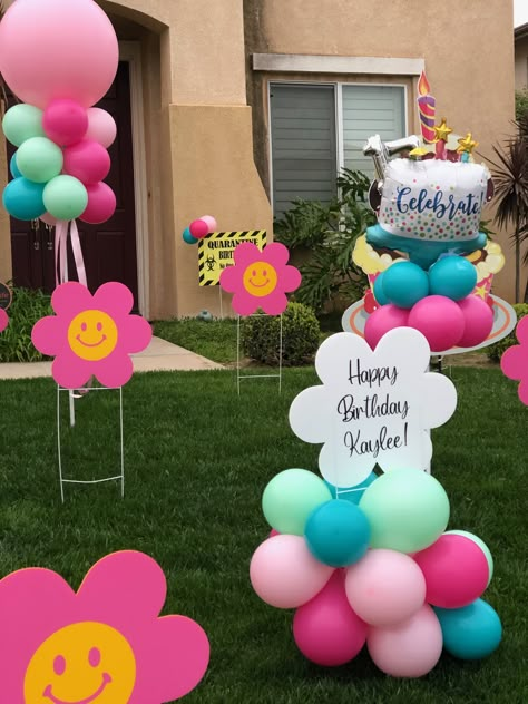 Quarantine Birthday Celebration; Balloon Trees; Yard Decor; Girls Birthday Lawn Balloon Decoration, Backyard Balloon Decor, Birthday Party Yard Decor, Lawn Birthday Party, Front Yard Birthday Decorations Diy, Simple Outdoor Birthday Decorations, Porch Birthday Decorations, Front Yard Birthday Decorations, Yard Birthday Decorations