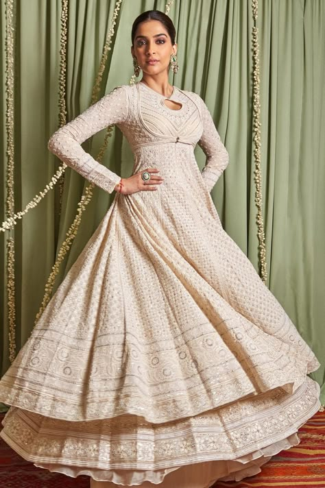 White Anarkali, Prom After Party, Garden Party Dresses, Anarkali Dress Pattern, Up Theme, Anarkali Gown, Traditional Indian Outfits, Indian Gowns, Ethnic Outfits