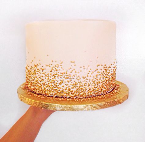 Gold Ombré Sprinkle Cake. Sweet Rosey Posey's. Golden Birthday Cake Ideas, Golden Birthday Cakes, Sparkle Cake, Rose Gold Cake, 40th Cake, 13 Birthday Cake, Gold Birthday Cake, Gold Sprinkles, Cake Frosting Recipe