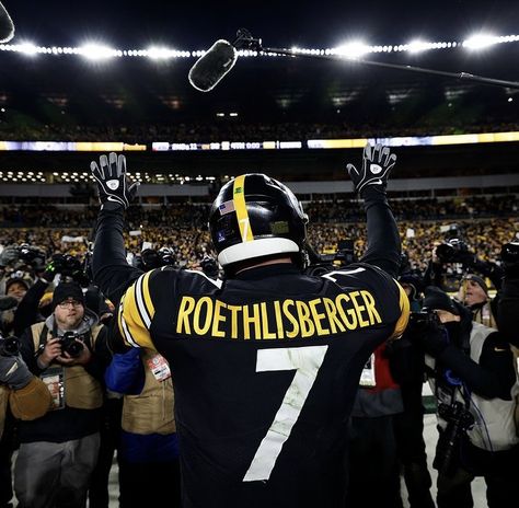 Kenny Pickett, Pittsburgh Steelers Players, Ben Roethlisberger, Steeler Nation, Super Bowl Champions, Steelers Football, Fun Fun Fun, Fun Fun, Hell Yeah