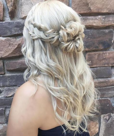 Blonde Half Updo With Braids And Bun Hair Designs For Girls, Grad Hair, Braided Half Updo, Prom Hair Updo, Dance Hair, Formal Hair, Hoco Hairstyles, Braided Hairstyle, Wedding Hairstyles Half Up Half Down