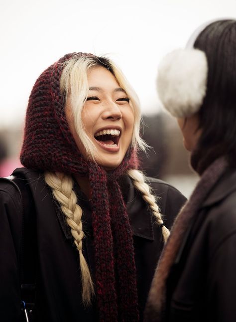 Street Style - Day 2 - Copenhagen Fashion Week Autumn/Winter 2023 Copenhagen Autumn, Fashion Style 2023, Fashion Week Fall 2023, Copenhagen Fashion Week Street Style, Saks Potts, Autumn Winter 2023, Street Fashion Style, Copenhagen Fashion, Housewives Of Beverly Hills