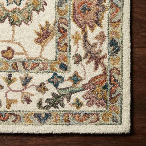 Loloi Padma Flores Hooked Rug Rugs In Bathroom Ideas, Loloi Rugs Living Rooms, Cozy Living Room Rug, Pretty Rugs, Cottage Hallway, Colonial House Interior, Cottage Rugs, Woodland House, Interior Design Rugs