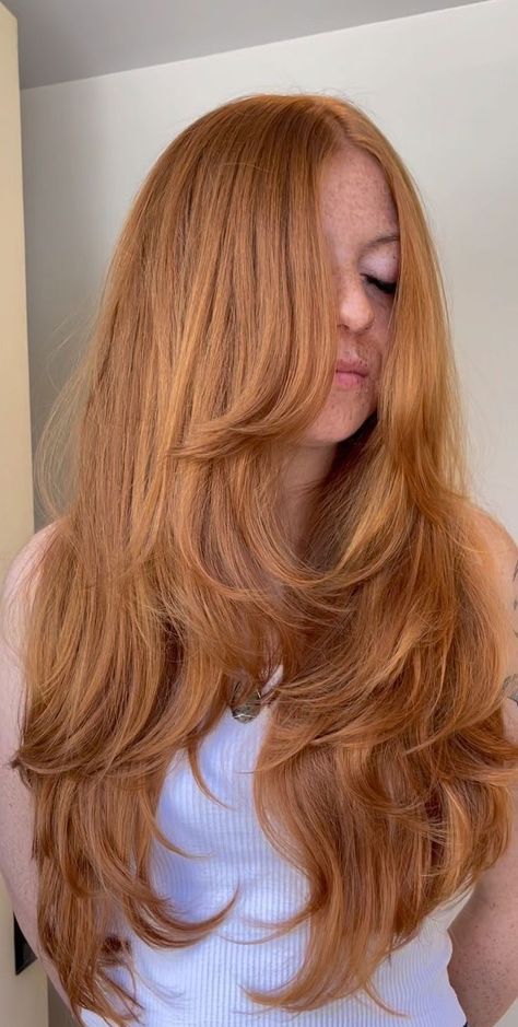 layered haircut, butterfly haircut, layered haircut long hair, curtain bang layered haircut Red Hair Layers, Red Hair Cuts, Butterfly Hairstyle, Butterfly Haircut, Natural Red Hair, Red Hair Inspo, Ginger Hair Color, Strawberry Blonde Hair, Long Layered Haircuts