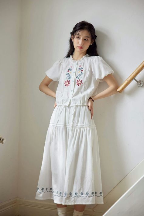 Japanese Womens Fashion Casual, Japanese Womens Fashion, Japanese Summer Outfits, Japanese Outfits Casual, Magic Clothes, Neat Casual Outfits, Looks Pinterest, Mom Outfit, Modesty Outfits