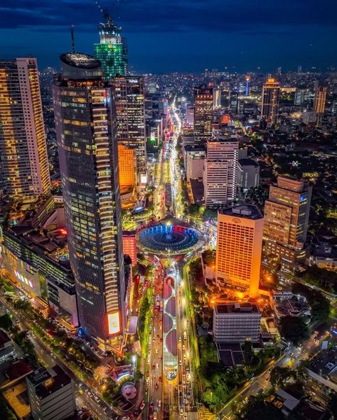 Jakarta City, Wallpaper City, Urban Design Plan, Night Pictures, City Landscape, Urban Life, Makassar, Beautiful City, City Aesthetic