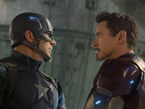 Captain America & Iron Man. John Gallagher Jr, Marvel 616, Robert Downey Jr., Avengers Film, Pepper Potts, Captain America The Winter Soldier, Man Spider, Univers Marvel, Christopher Robert Evans