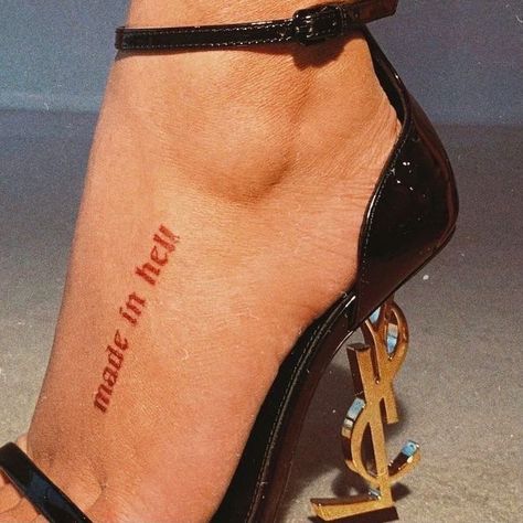 Acab Tattoo, Inspiration Tattoos, Red Tattoos, Stylist Tattoos, Classy Tattoos, Discreet Tattoos, Subtle Tattoos, Elegant Tattoos, Tattoo S