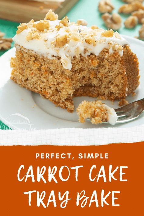 One Bowl Carrot Cake, Bake With Cream Cheese, Carrot Cake Sheet Cake, Carrot Cake Traybake, Homemade Carrot Cake Recipe, Recipes Carrot Cake, Simple Carrot Cake, Carrot Recipes Dessert, Cake Recipes Uk