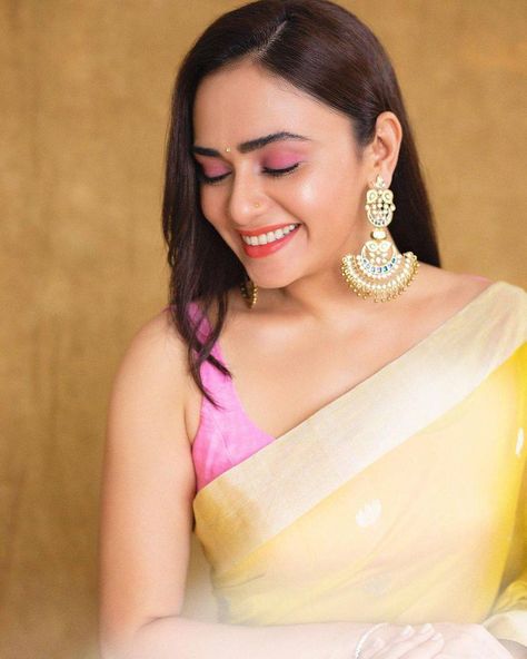 Lime Yellow Saree, Amruta Khanvilkar Saree, Amruta Khanvilkar, Pink Sleeveless Blouse, Chanderi Saree, A Ray Of Sunshine, Lime Yellow, Yellow Saree, Indian Bridal Dress