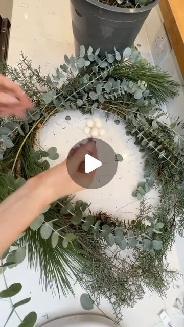 Robyn Stanley on Instagram: "I don’t have a fireplace mantle and I’m always so envious of the gorgeous Christmas ones I see, so my half mirror display is my substitute 👆🏽All the Christmas smells as you walk through the door 😍👃🏻🌲🌿 Wreath was @hobbycrafthq Hooks @command #sharemystyle #interior125 #interior123 #inspire_me_home_decor #interior4all #rockmystyleblog #homeideas #fixerupper #doerupper #interiorblink #yourinteriorinspiration #paintedbrick #designmyspace #interiordesign #HomeDecor #myinspiringinterior @myinspiringinterior #sorealhomes #passion4interiors @passion4interior #apartmenttherapy @apartmenttherapy #myhomevibe #mydomaine #diywreath #christmaswreath #christmasinspo #christmasdecor" Half Wreath Christmas, Year Round Wreath Ideas, Christmas Wreath Fireplace, Decorating A Round Mirror For Christmas, Wreath Over Fireplace, Mirror Christmas Decor Ideas, Xmas Mantel Ideas, Christmas Mirror Decorations Ideas, Wreath Above Fireplace