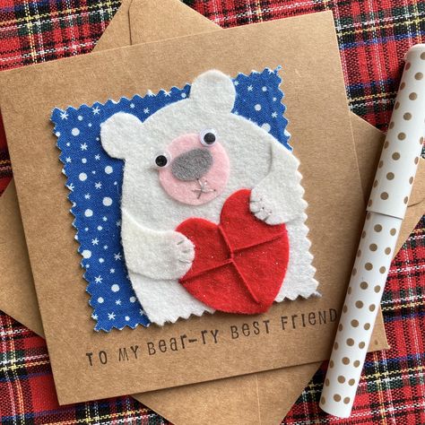 Felt Birthday Cards, Felt Cards Handmade, Christmas Card For Best Friend, Bear Christmas Cards, Polar Bear Christmas Cards, Felt Cards, Bear Christmas Card, Christmas Cards Diy, Holiday Cards Handmade