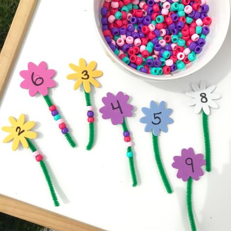 Spring Preschool Activities, Spring Crafts Preschool, Homeschool Preschool Activities, Toddler Arts And Crafts, Spring Preschool, Daycare Activities, Daycare Crafts, Math Activities Preschool, Homeschool Activities