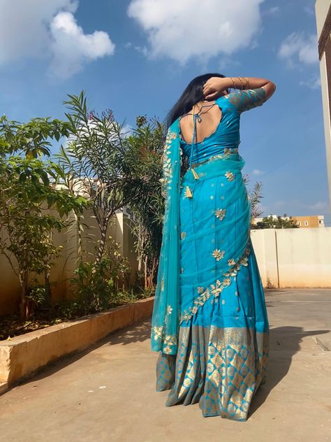 #saree R15 Yamaha, Saree Pose, Deeksha Seth, Indian Dress Up, Hair Style On Saree, Asian Style Dress, Mini Jeep, Half Saree Lehenga, Latest Model Blouse Designs