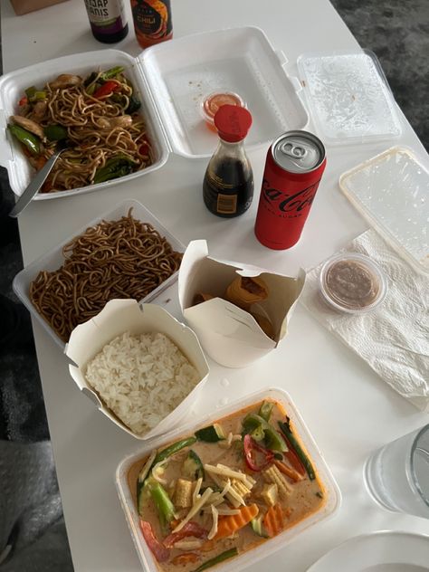 Healthy Takeout Aesthetic, Thai Takeout Aesthetic, Thai Food Takeout Aesthetic, Takeout Aesthetic, Rules Aesthetic, Things We Left Behind, Living In Nyc, In Five Years, Corporate Chic