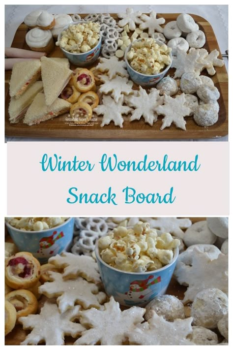 Winter Wonderland Finger Foods, Winter Wonderland Breakfast, Winter Wonderland Theme Party Food, Winter Snack Board, Winter Wonderland Snack Table, Winter Onederland Party Snacks, Winter Wonderland Party Theme Food, Winter Wonderland Party Food Appetizers, Winter Onederland Snacks