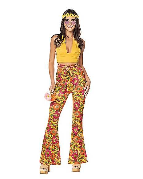 Adult Yellow Flower Bell Bottom Pants - Spirithalloween.com 70s Fashion Disco Parties, 70’s Fashion Hippie, 70s Fashion Pants, Bellbottom Pants Outfits, 70s Glam Fashion, 70s Themed Outfits, Hippie Outfits 70s, 70s Outfits Party, 70s Fashion Women