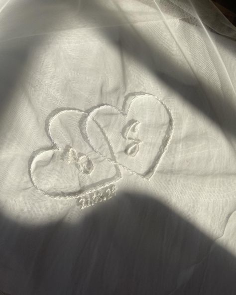 B&S 💘 21.09.24 Making things personal is what we do best. Bethan’s beautiful bespoke veil from her wedding last weekend was a joy to make. With initials encased in two entwined hearts, with their wedding date underneath. All handsewn on to one of our raw edge, chapel length tulle veils 🪡 You can order veils directly through our website, and we’re happy to discuss any bespoke embroidery options. Wedding Monogram Embroidery, Bespoke Veil, Initials Embroidery, Entwined Hearts, Wedding Embroidery, Wedding Initials, Tulle Veils, Wedding Chapel, Making Things