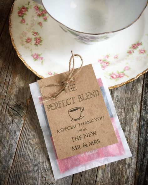 Tea Bag Favors Wedding Favor Vintage Style Tea Perfect Blend Tea Bag Favor Personalized Tea Bag Favors, Diy Tea Party, Bridal Shower Favors Diy, Trendy Wedding Favors, Vintage Wedding Favors, Tea Wedding Favors, Wedding Favors Diy, Tea Favors, Wedding Favors Ideas