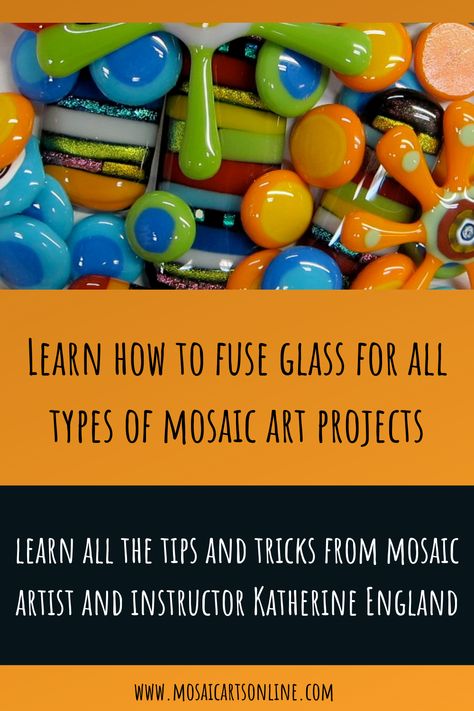 This course is an overview of pieces that can be created by fusing glass. Katherine shows how to use glass for fusing; create simple projects by layering glass on top of glass before moving them safely into the kiln; fusing: tack, slump, and full; program a table top kiln, dichroic glass in fusing plus a bonus section referred to as “pony tricks”. This is strictly a course describing how to use the proper glass for fusing, and how to create successful fusings of all different shapes and sizes. Microwave Glass Fusing, Fusing Glass Tutorial, How To Fuse Glass At Home, Glass Fusing Projects Tutorials, Glass Fusing Projects For Beginners, How To Makw, Mosaics Ideas, Microwave Kiln, Slumped Glass