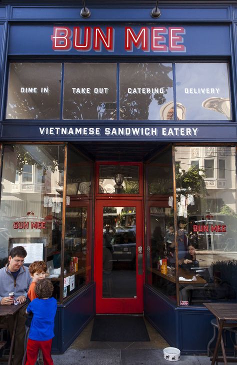 USA SF Pacific Heights mb Restaurant Facade, Vietnamese Sandwich, Restaurant Signage, Restaurant Exterior, Storefront Design, Exterior Signage, Sandwich Shop, Shop Front Signage, Hal Decor