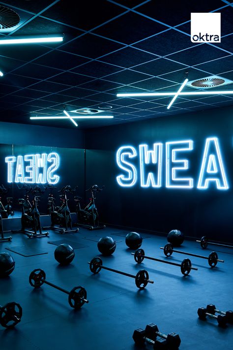 Don't sweat the small stuff! 💦 Gymshark's personalised gym in the best in Europe! Where style meets authenticity. #Gymshark #Sportswear #Fitness #Gymdesign Gymshark Event, Gym Facade, Warehouse Gym Design, Small Gym Design, Gym Decorating Ideas, Spinning Studio, Boxing Studio, Christian Gym, Gym Branding